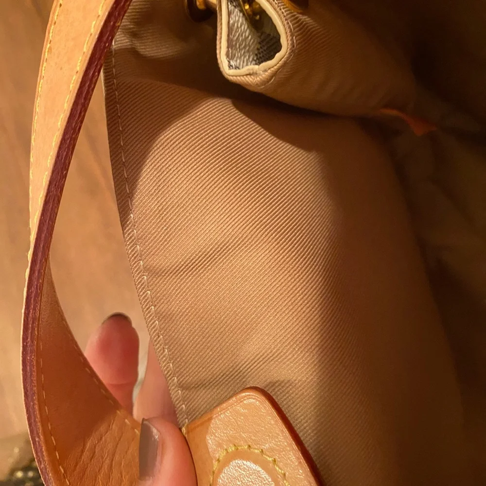 Louis Vuitton Graceful PM Handbag - Picture 14 of 16